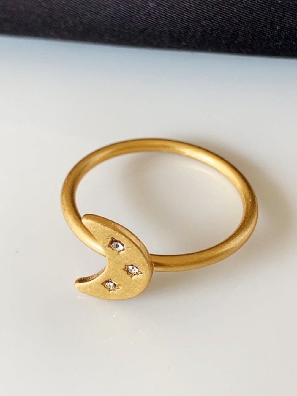 Madewell Gold Crescent Moon Ring Minimalist Celestial Dainty Ring size 7